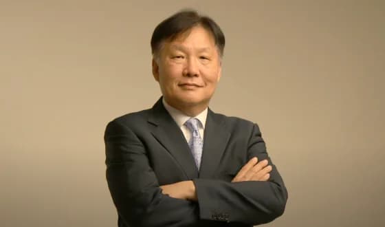 서울중앙지검 부장검사 역임