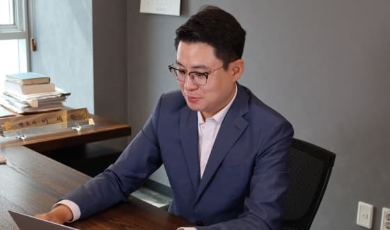 前 해군본부 군검찰 국선변호인